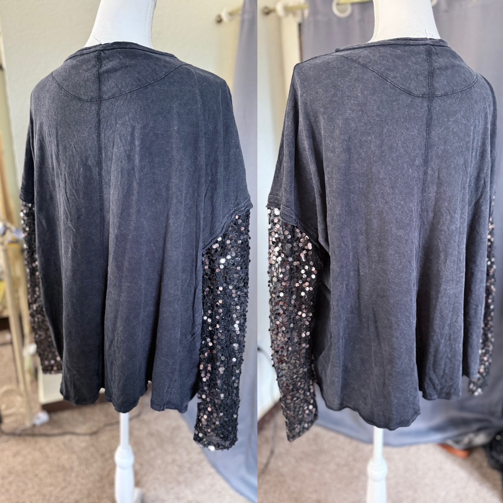 Free People Sequin Sleeve Oversized Tee Washed Black Cotton Pocket Top Small - Picture 3 of 6